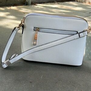 White/ cream purse